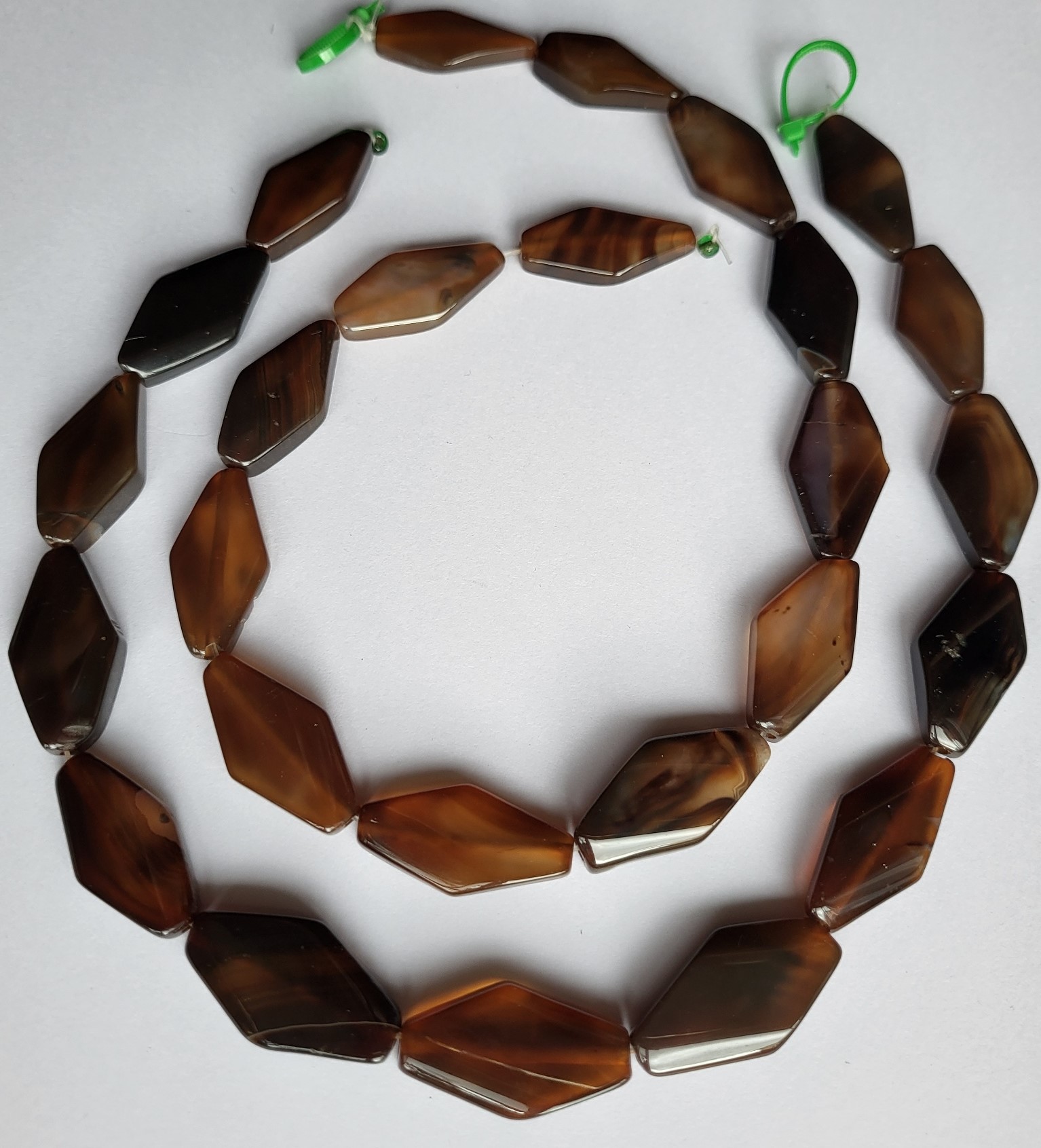 *NSA26   1 x Natuurstenenstreng *Agaat* Ruit ca. 31x16mm