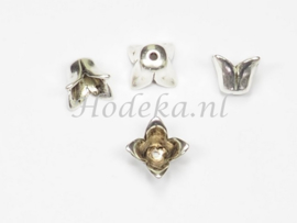 BKK43  4 x  metalen eindkap 9x10mm Antiek zilver 