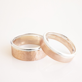 velvet hammered red gold rings with a silver band