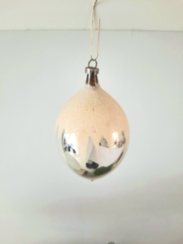 Vintage kerstbal met sneeuwkraag | zilver
