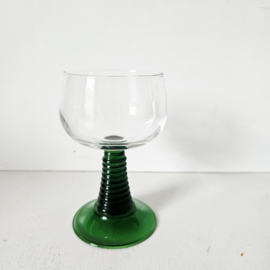 Roemer | wijnglas op groene voet