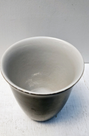 Driehoek Potterie | melkbeker