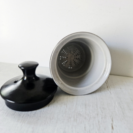 Driehoek Potterie | koffiefilter met deksel