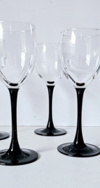 Luminarc | wijnglas op zwarte voet