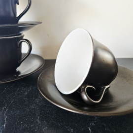 Driehoek Potterie | kop & schotel - set van 2