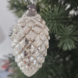Kerstbal | dennenappel