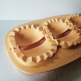 Tupperware | pasteimaker