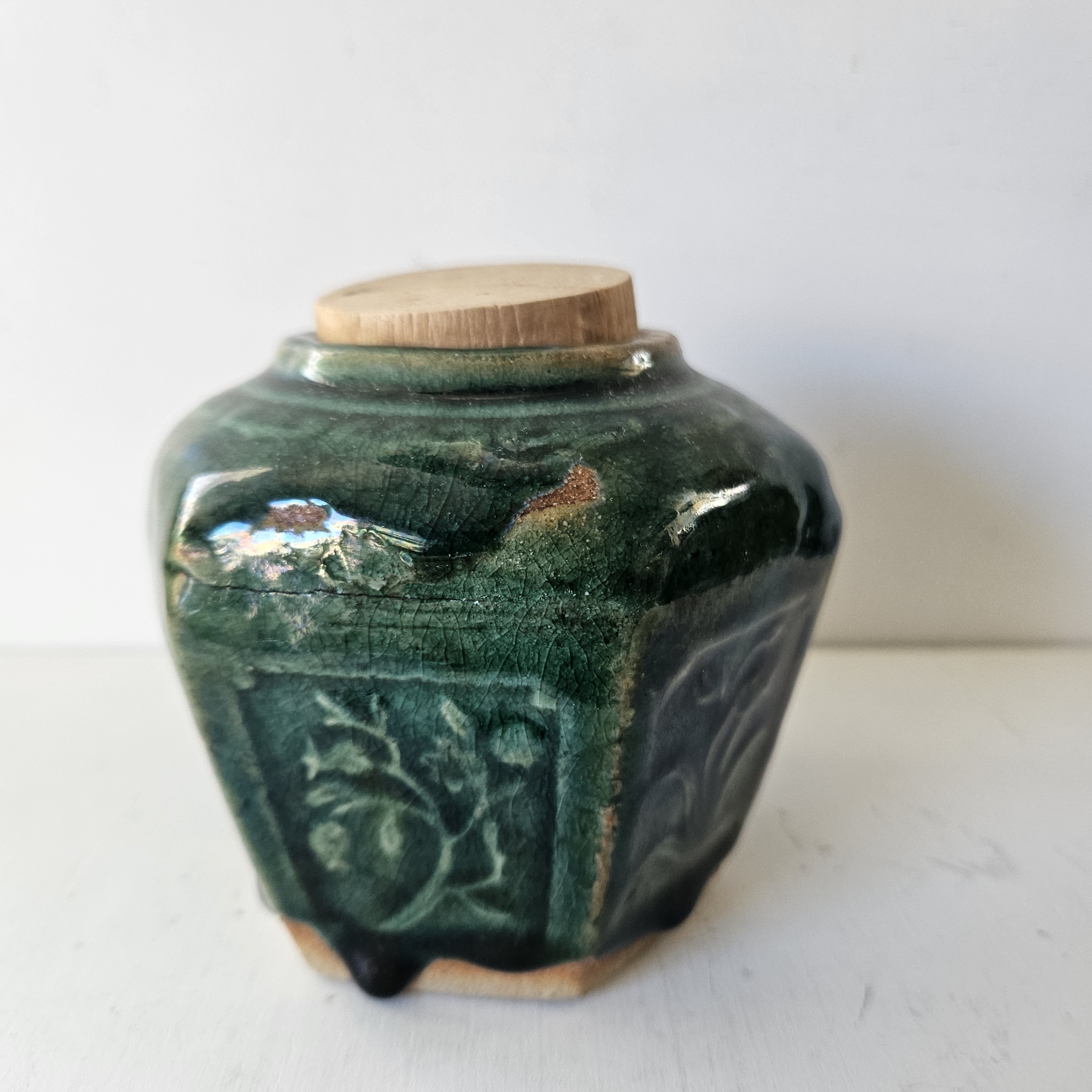 Gemberpot met houten deksel