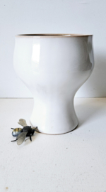Plantenpot op voet