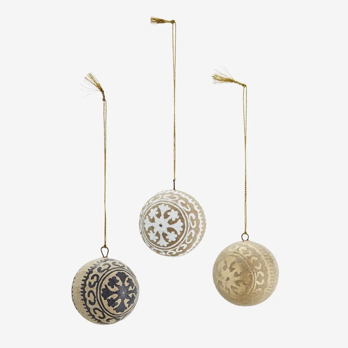 Madam Stoltz ornament s