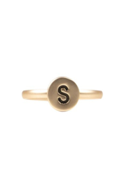Zusss ring initialen - goud