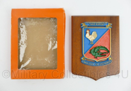 Defensie 45 Pantserinfanteriebataljon Oranje Gelderland wandbord in doosje - Waakzaam en Stoutmoedig - 19,5 x 14 cm.  - origineel