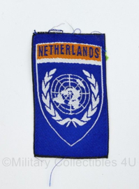 Defensie VN UN Netherlands  embleem ongevouwen - 8,5 x 5 cm - origineel