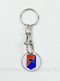 Defensie sleutelhanger 43 MECHBAT 43 Gemechaniseerde Brigade - 8,5 x 2,5 cm - origineel