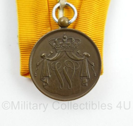 Defensie Trouwe dienst Koninklijke Marine onderscheiding bronze - 6,5 x 4 cm - origineel