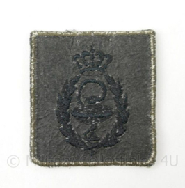 Officier Apotheker GVT embleem- afmeting 5 x 4½ cm - origineel