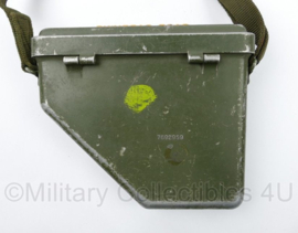 US Army M1A1 Gunner Quadrant Howitzer Case Carrying M82 - gebruikt - 19 x 4,5 x 16 cm - origineel