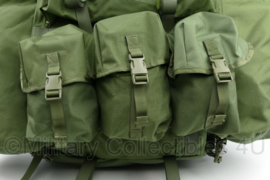 Defensie en Korps Marniers Jungle Warfare Backpack Tropic pattern Profile Euipment - huidig model - 80 liter -  nieuw in verpakking - origineel