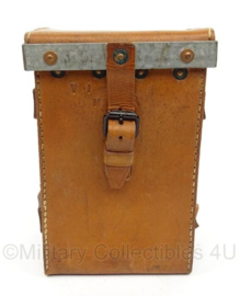 Vickers Mitr. Lederen bruine toolbox voor de Vickers MG .303 inch mitrailleur - origineel