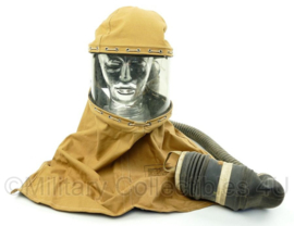 WO2 British hospital patient gas mask - june 1944 - C5 gas mask - zeldzaam - gebruikt - origineel