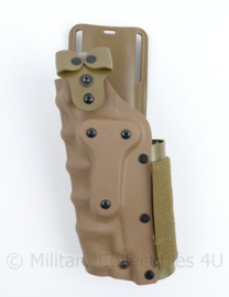 Glock 17 holster coyote met Holster extender