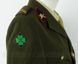 KL Landmacht DT uniform jas en broek veldartillerie - model voor 2000 - met insignes - maat 49 3/4 - origineel