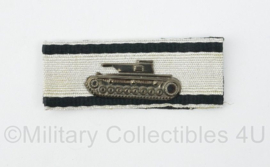 Panzervernichtungsabzeichen - ZILVER - 8 x 3 cm