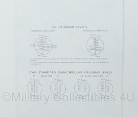 Royal Canadian Air Force Flight Information En Route Low Altitude British Isles UK(L)2 - 26,5 x 12,5 cm - origineel