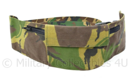 Nederlandse leger Woodland camo koppel met Molle lussen en vak met rits - 59 x 13 cm - origineel