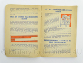 MVO Chef der Generalen Staf  Voorschrift nr. 1555 Spaar uw Auto uit 1947 - afmeting 13 x 19 cm - origineel