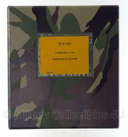 KL Nederlandse leger handboek militair modern - VS 2-1352 - 22x20x7 cm. - origineel