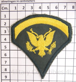 US Army Vietnam oorlog arm emblemen - rang Specialist Five - Cut edge - afmeting 7,5 x 8 cm - origineel