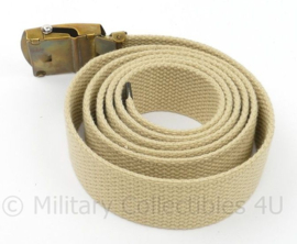 Khaki broekriem met messing gesp - 138 cm lang - gebruikt - origineel