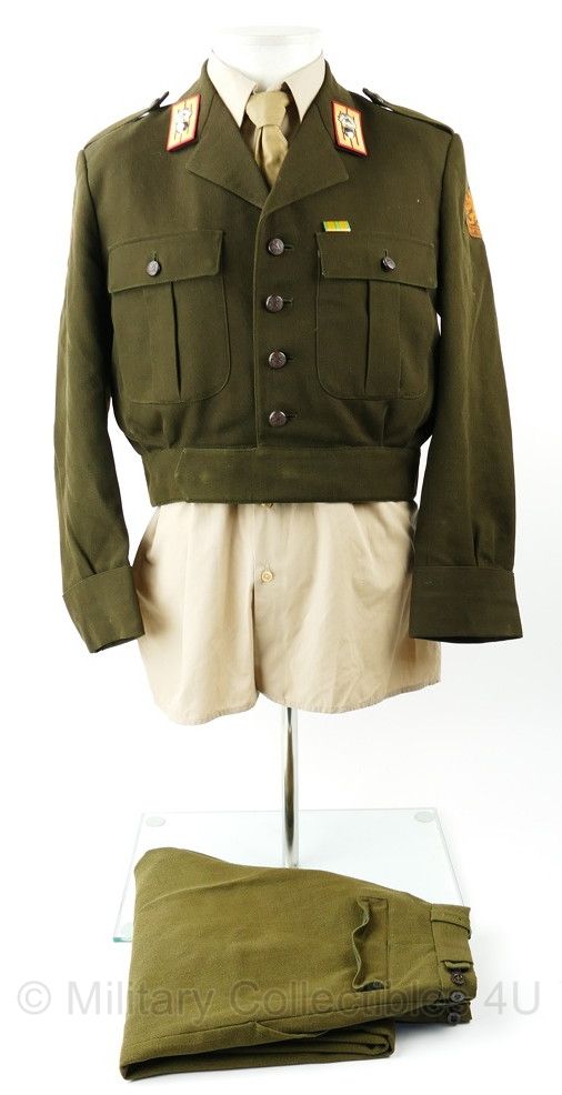 KL Garde Jagers DT korte  jas met broek 1963 model - maat 46  - origineel