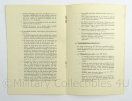 Staf Bevelhebber Nederlandsche Strijdkrachten Instructieboekje Oefeningsaanwijzing No 7 uit sept. 1945 - afmeting 15 x 23 cm - origineel