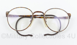 Defensie bril op sterkte met brillendoos - merk Luxottica - montuurmaat 160 - gedragen - origineel