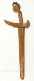 Nederlands-Indische handgemaakte kris met houten schede - 43 cm lang - origineel