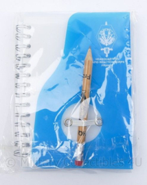 Schrijfblok met potlood Headquarters Rapid Reaction Corps France - 15 x 11 cm - nieuw in de verpakking - origineel