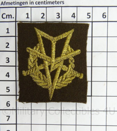 KL Landmacht vaardigheids borst embleem MLV Militaire Lichamelijke Vaardigheden - afmeting 4,5 x 5 cm - origineel