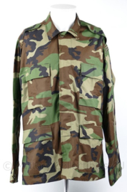 Korps Mariniers zeldzaam huidig model Woodland forest camo jasje Permethrine Jacket Forest - nieuw model 2018 tot heden - Nederlands fabricaat - maat Large Regular - origineel