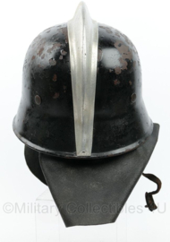 Vintage Brandweer helm met kam en lederen nekflap - origineel