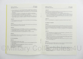 MVD Ministerie van Defensie zakboek Wet Militair Tuchtrecht MP 11-55A - 14,5 x 10 cm - origineel