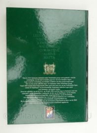 Soldaat in Suriname Jan Koonings TRIS troepenmacht - 30½ x 22 x 2 cm