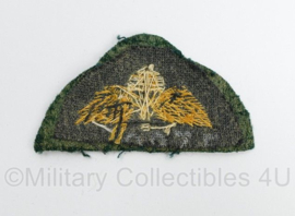 KCT Korps Commandotroepen of KMARNS Korps Mariniers parawing mini met metaaldraad - 8 x 4 cm - origineel