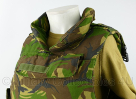 Woodland kogelwerend vest - CAT NIJ 3 met softballistic en kruisbeschermer - maat Medium  - origineel