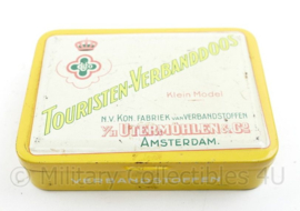 Vintage blik Touristen-Verbanddoos Klein model - NV Kon. Fabriek van Verbandstoffen v/h Utermohlen & co - 9 x 12 x 2,5 cm - gebruikt - origineel