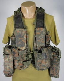 Tactical vest 12 pockets - Flecktarn