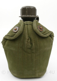 KL Veldfles met RVS beker en canvas hoes - 22 x 14 x 9 cm - origineel