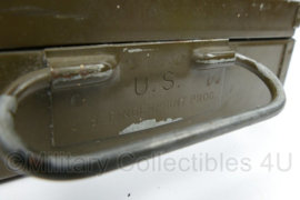 US Army  metalen kist 1949  - 24 x 7 x 5,5 cm - origineel