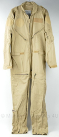 KLU Koninklijke Luchtmacht piloten overall Overall Vlieger Vlamwerend desert - fabrikant Kwintet KLM Kleding NV 2005 - maat 50/176 - nieuw - origineel